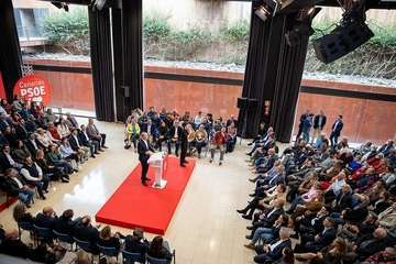 Los socialistas de Telde arropan a un Pedro Sánchez convencido del triunfo de su partido en las Islas/Acfi Press y TA.